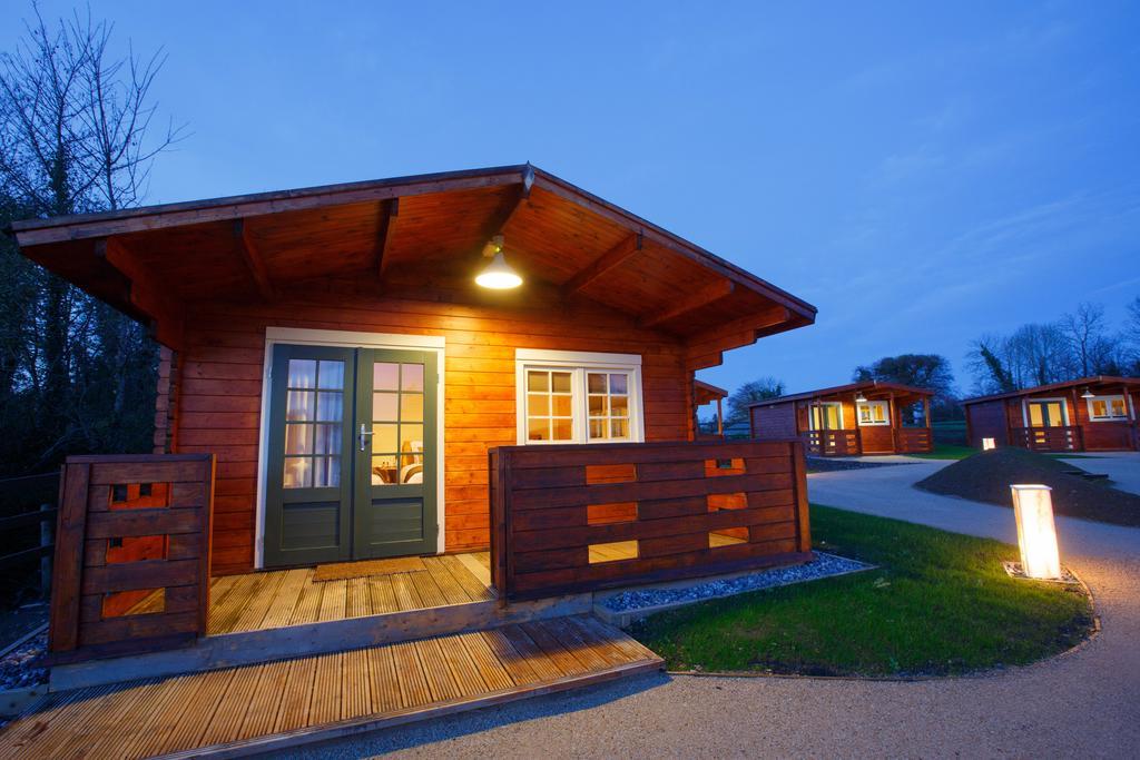 Hotel Giltraps Townhouse & Glamping à Kinnitty Chambre photo